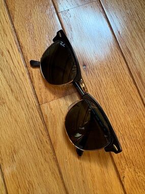 Ray-Ban Black and Gold Clubmaster Sunglasses